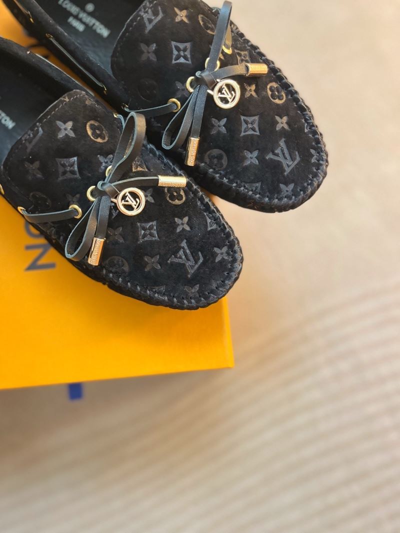 Louis Vuitton Low Shoes